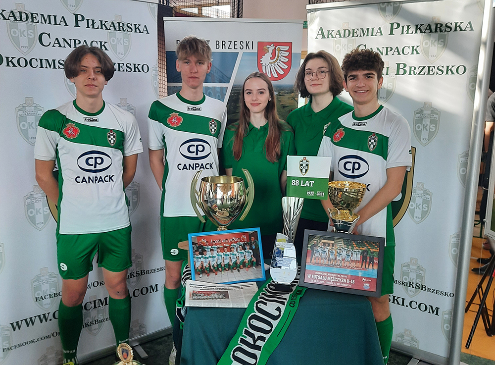 Nueva categoría deportiva – ciencia y deporte por una medalla – informatorbrzeski.pl – Brzesko, Bochnia, Dąbrowa Tarnowska, Tarnów.  Portal de información para las regiones de Brzeg, Bochnia, Dąbrowski y Tarnów