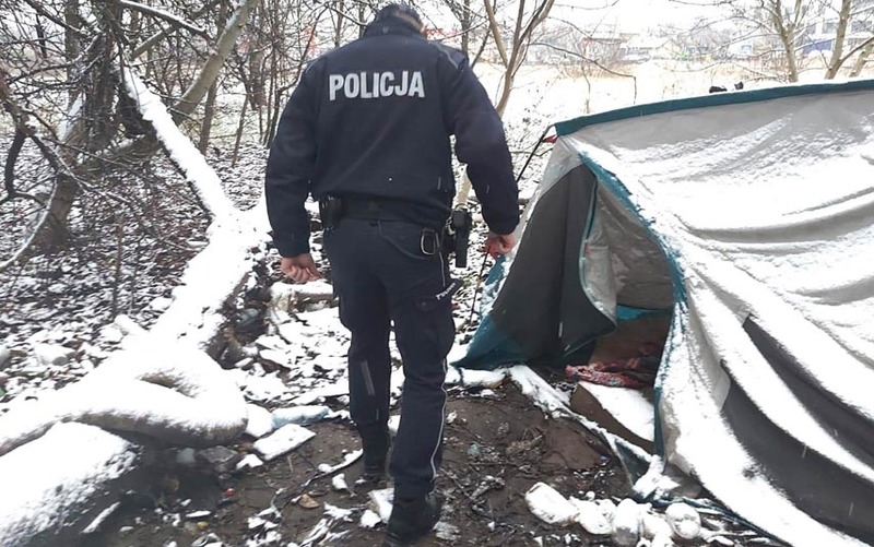 Trudny czas dla bezdomnych – nie bądźmy obojętni!