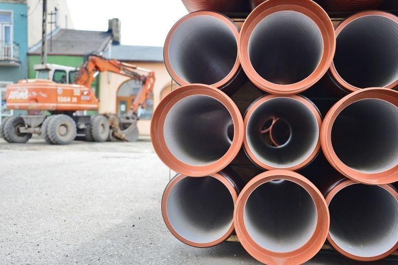 Rekordowe środki na kanalizację i wodociągi w Gminie Rzezawa. To aż 18,7 mln złotych dotacji!