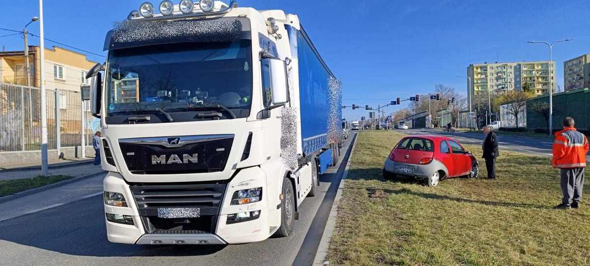 Niefortunna zmiana pasa ruchu