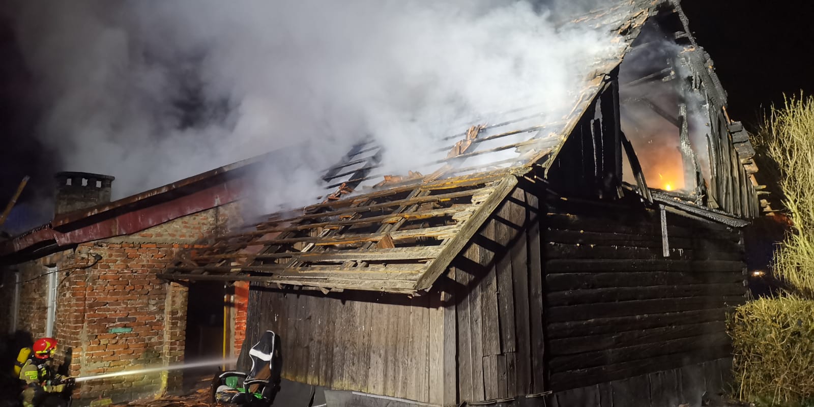 Pożar domu obudził domowników