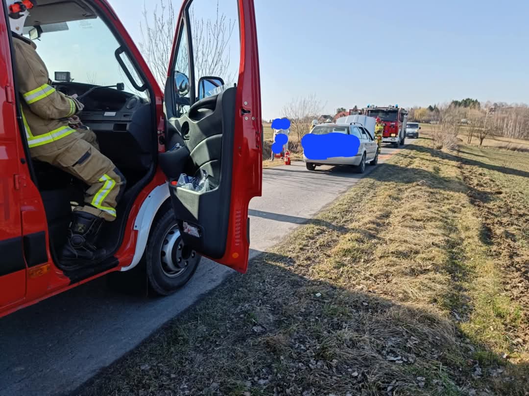 Pożar samochodu osobowego w Złotej