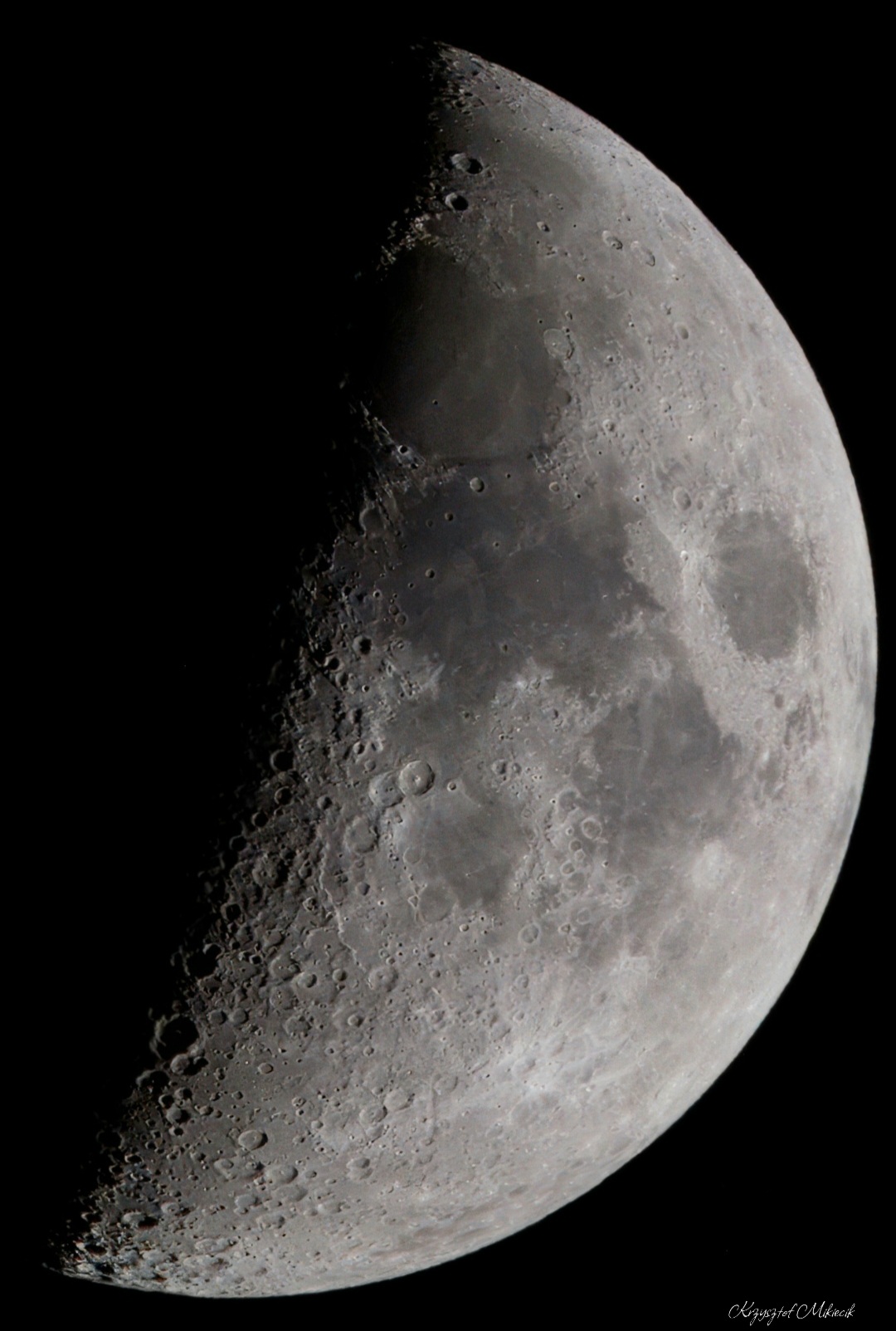 Kącik astronomiczny. Księżyc przed pierwszą kwadrą – zdjęcie z Jadownik