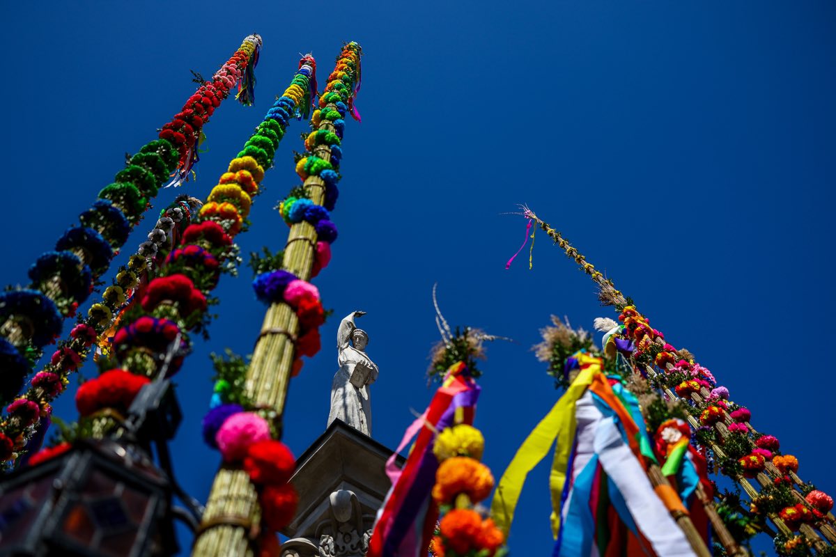 Tysiące gości na konkursie palm i kiermaszu w Lipnicy Murowanej / zdjęcia i video