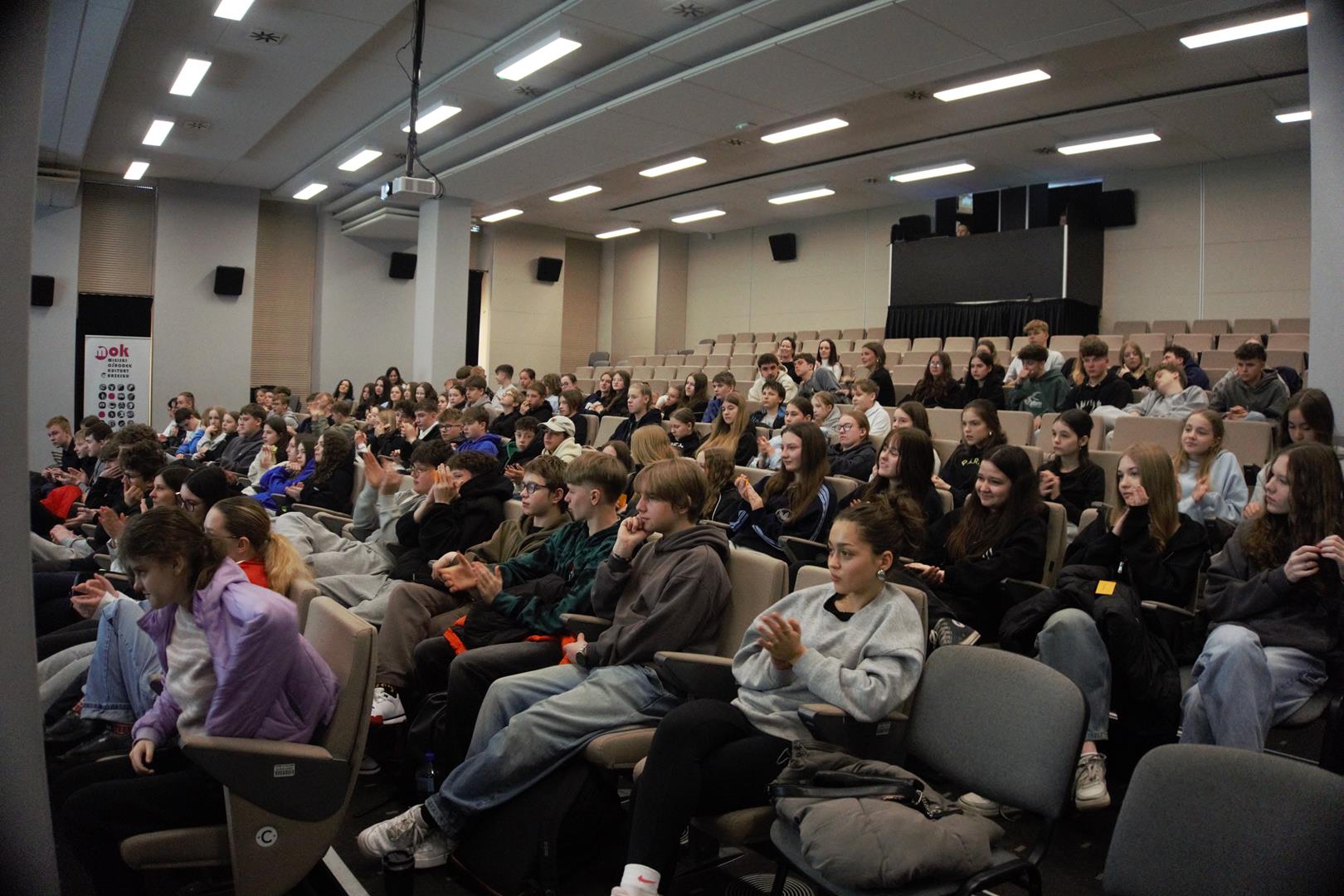 Podsumowanie projektu „Wyraź Się!” i wartość olimpiady „Zwolnieni z Teorii”