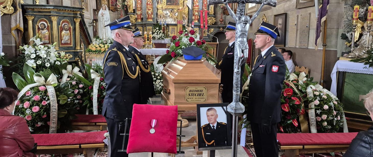 Ostatnie pożegnanie st. ogn. w st. spocz. Kazimierza Stochla