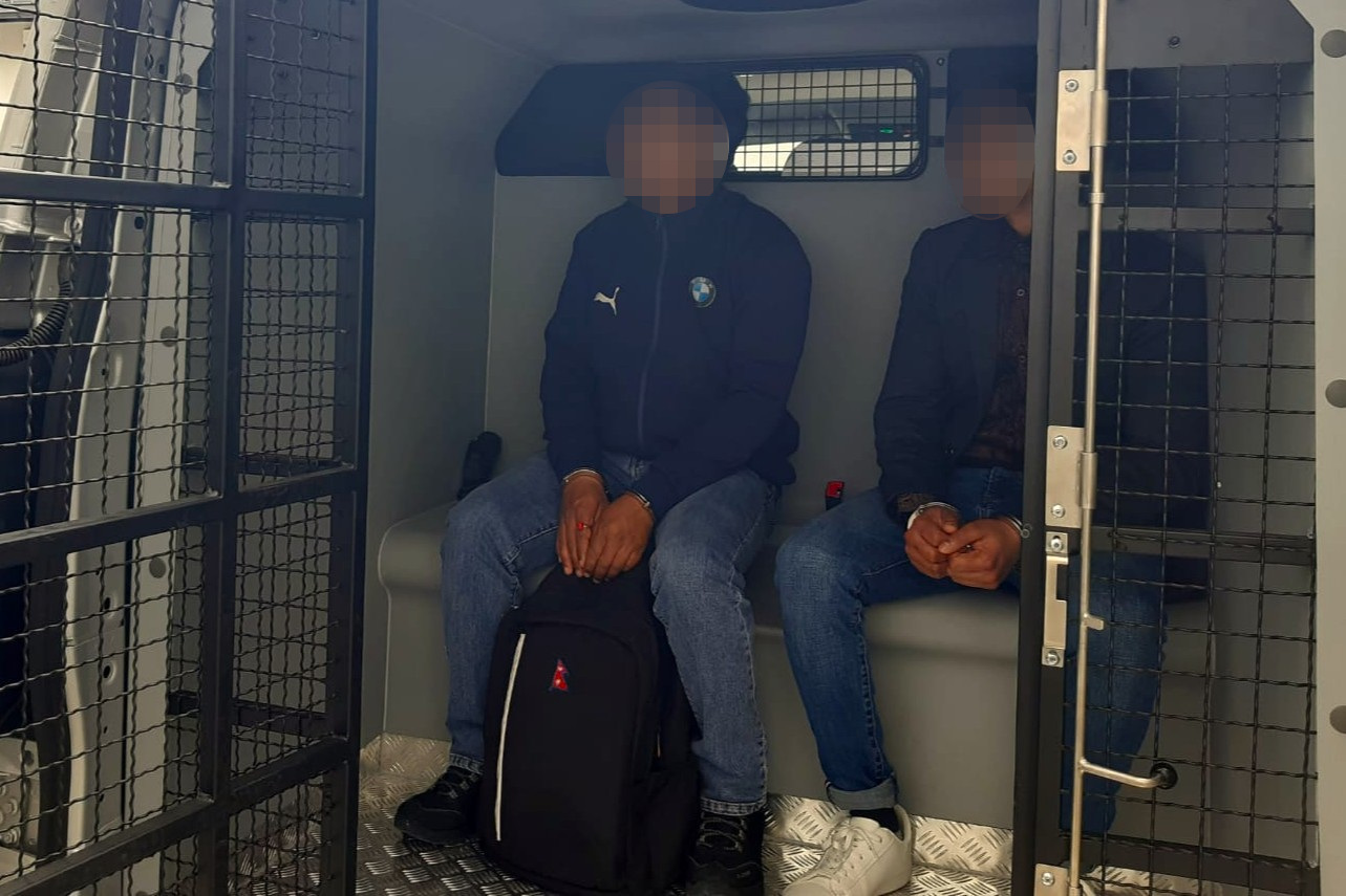 Straż Graniczna zatrzymała trójkę Nepalczyków. W Polsce przebywali nielegalnie