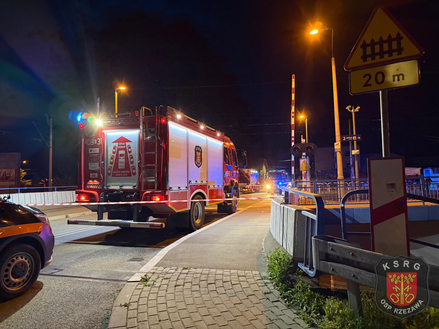 Śmierć na torach. Potrącenie na przejeździe kolejowym w Rzezawie / 15 czerwca 2025 r.