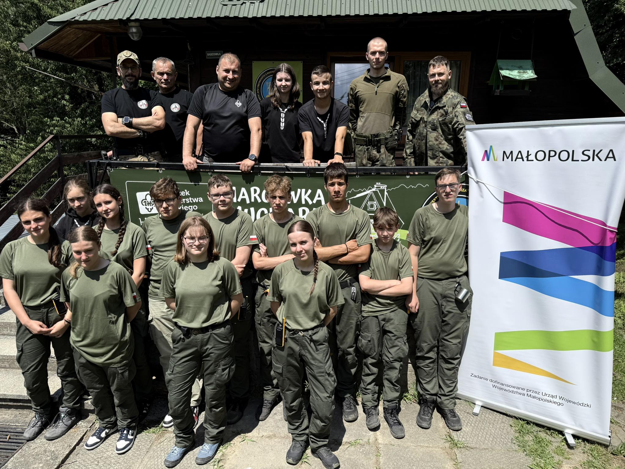 Harcerze z Jadownik szkolili się z podstaw survivalu, strzelectwa i pierwszej pomocy / zdjęcia