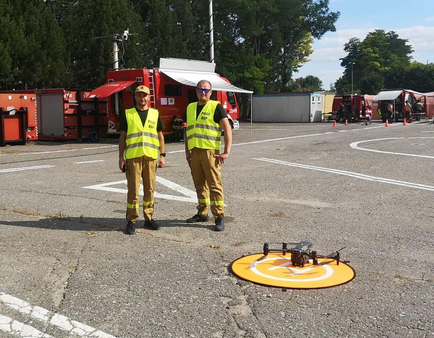Grupa dronowa z Zawady Uszewskiej na szkoleniu