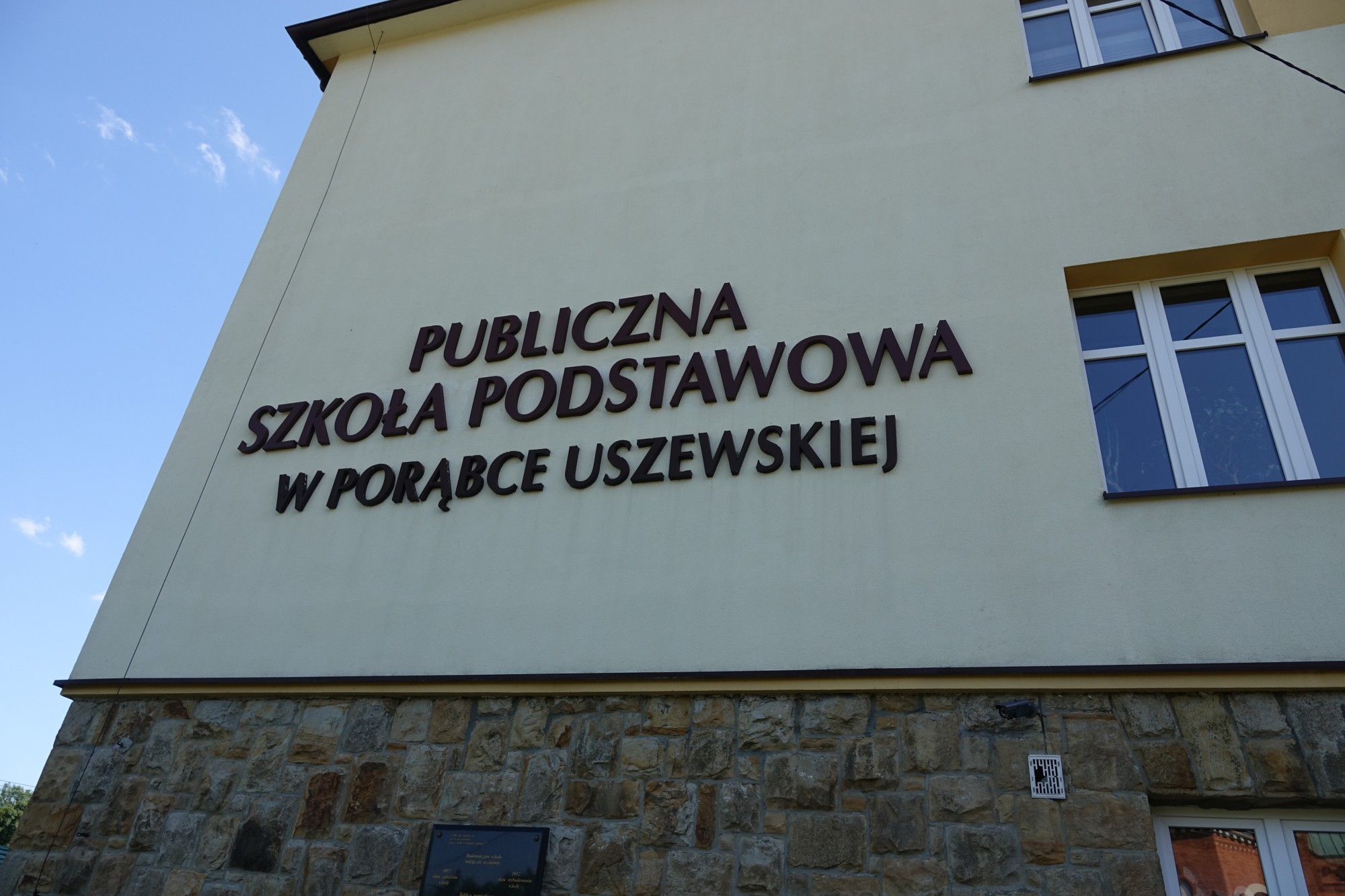 Wakacyjne remonty w placówkach oświatowych Gminy Dębno