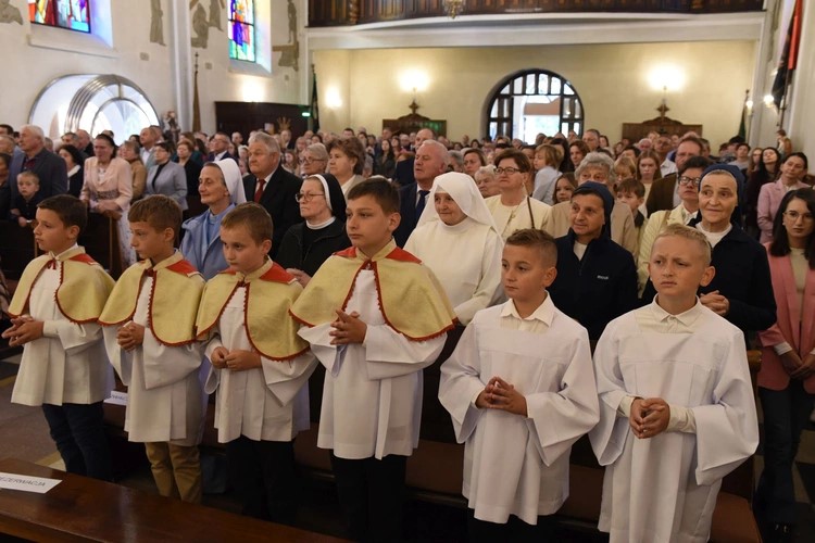 700 lat parafii w Iwkowej / zdjęcia