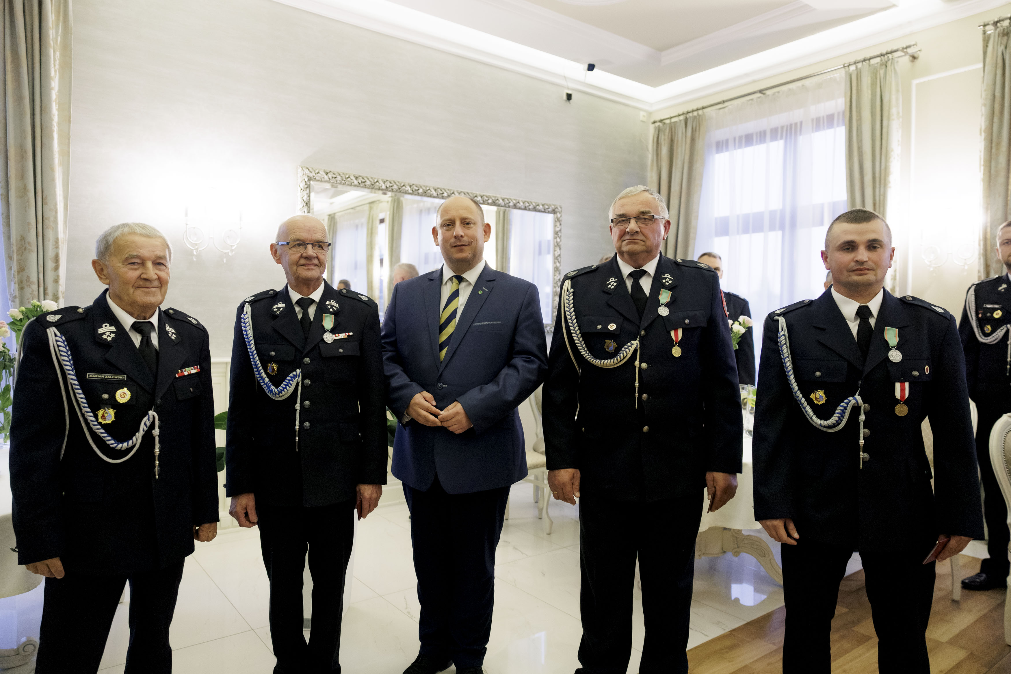 Medale za Ofiarność i Odwagę dla strażaków Powiatu Brzeskiego