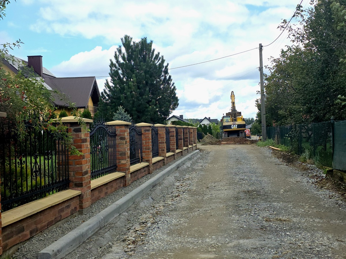 Modernizacja drogi gminnej „Wola Dębińska – Wenecka 2”