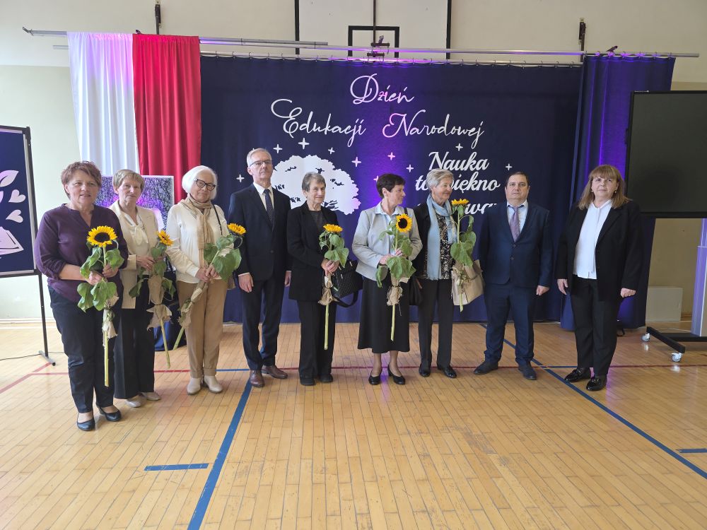 Jubileusz 60-lecia Szkoły w Łysej Górze / zdjęcia