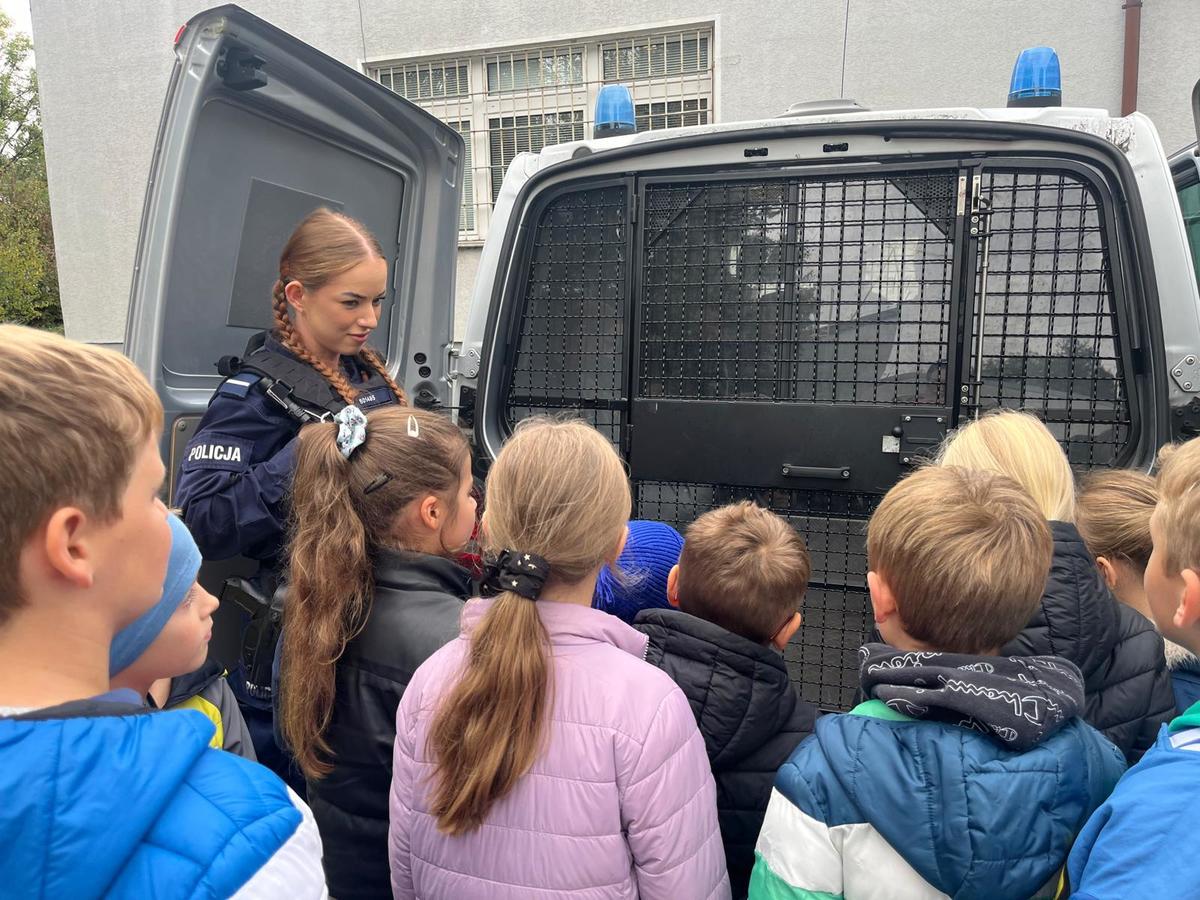 Maluchy z wizytą w brzeskiej komendzie