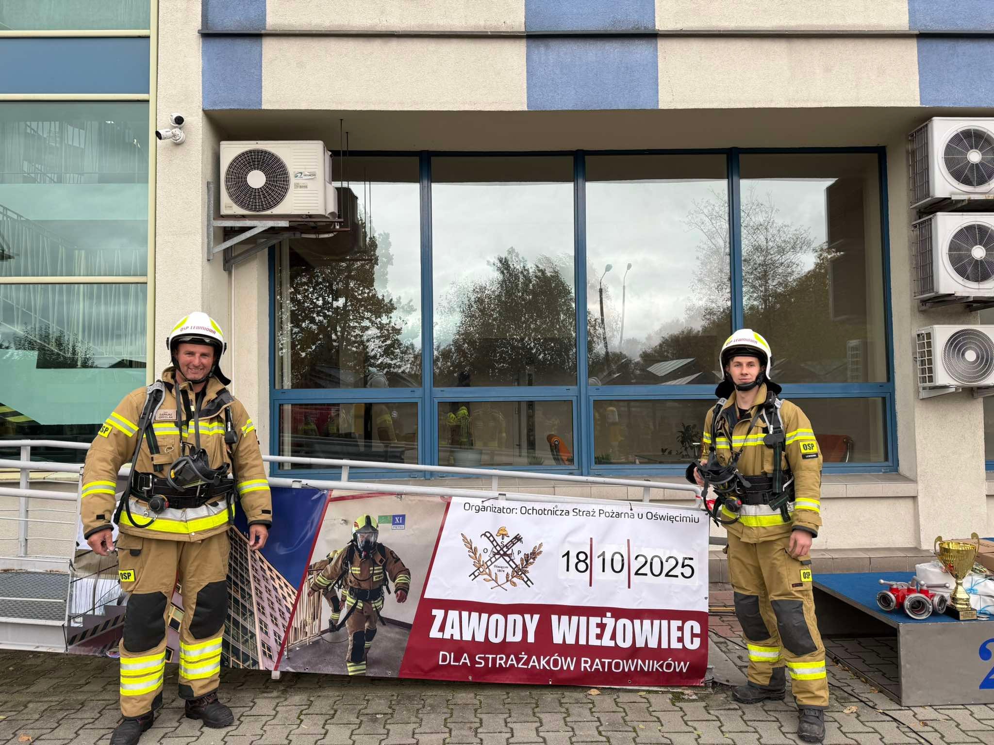 Wysokie miejsce druhów z Lewniowej na zawodach „Wieżowiec 2025” w Oświęcimiu