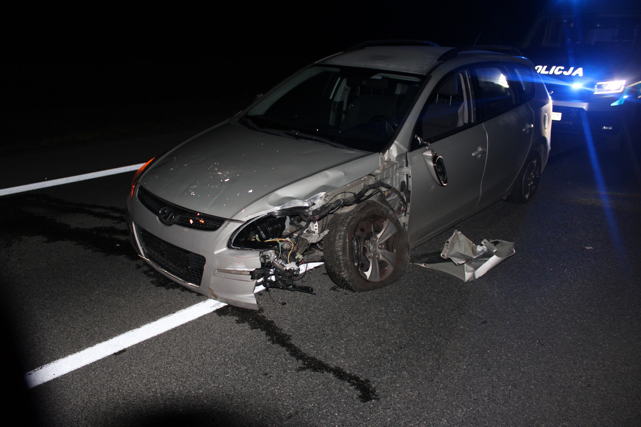 Pijany kierowca zakończył jazdę na barierach – szybka reakcja tarnowskiej policji