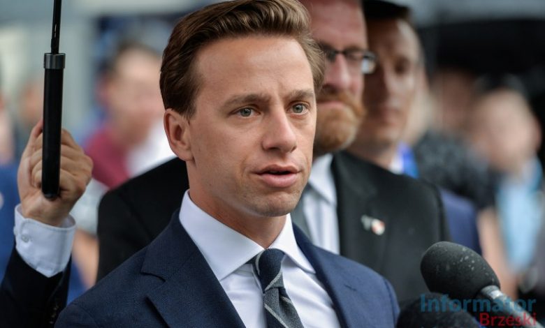 Brzesko. Konferencja prasowa Krzysztofa Bosaka na rynku / 30 października 2025 r.