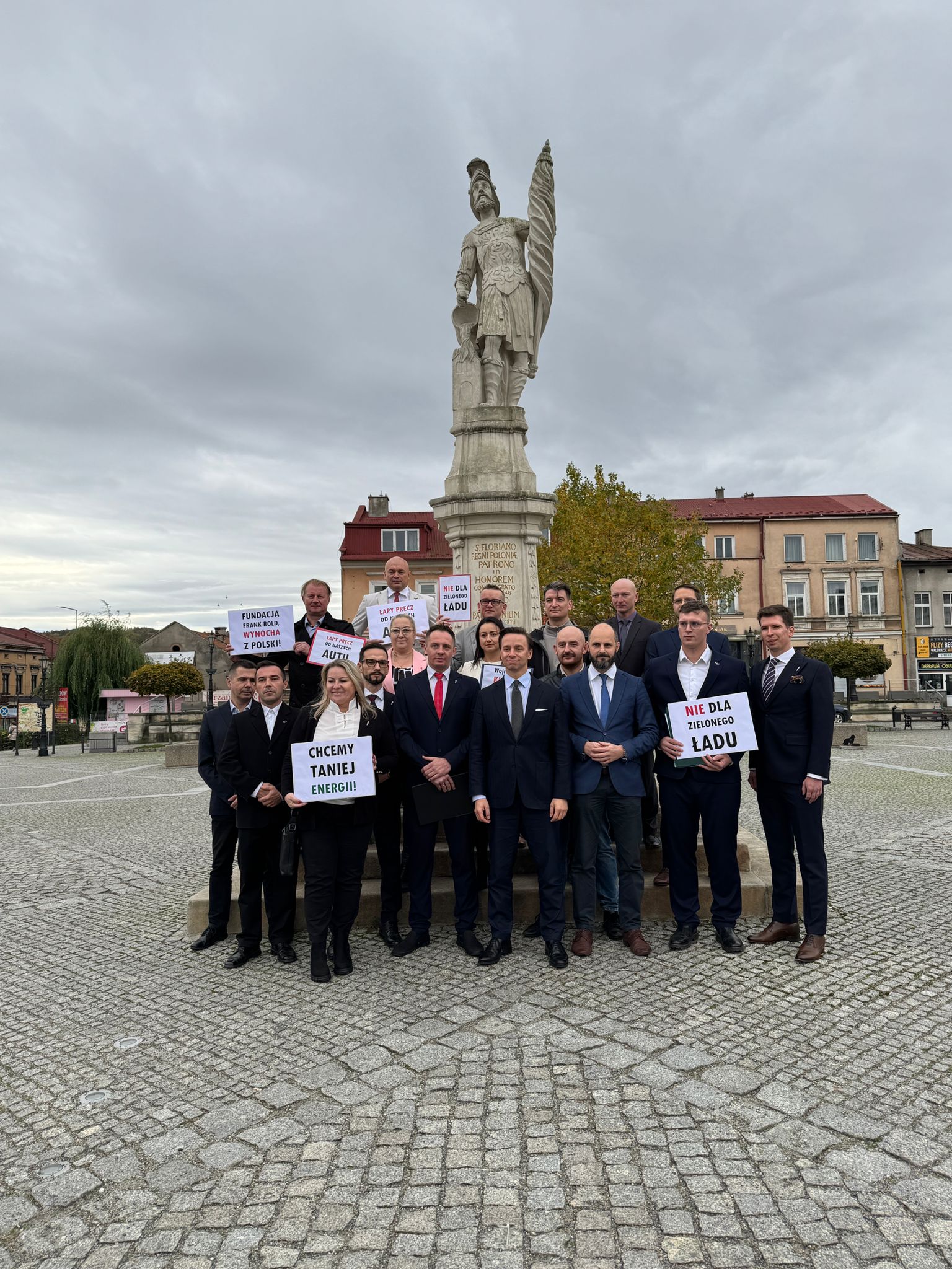 Brzesko. Krzysztof Bosak ostrzegał przed podatkiem ETS2 i wysokimi cenami prądu