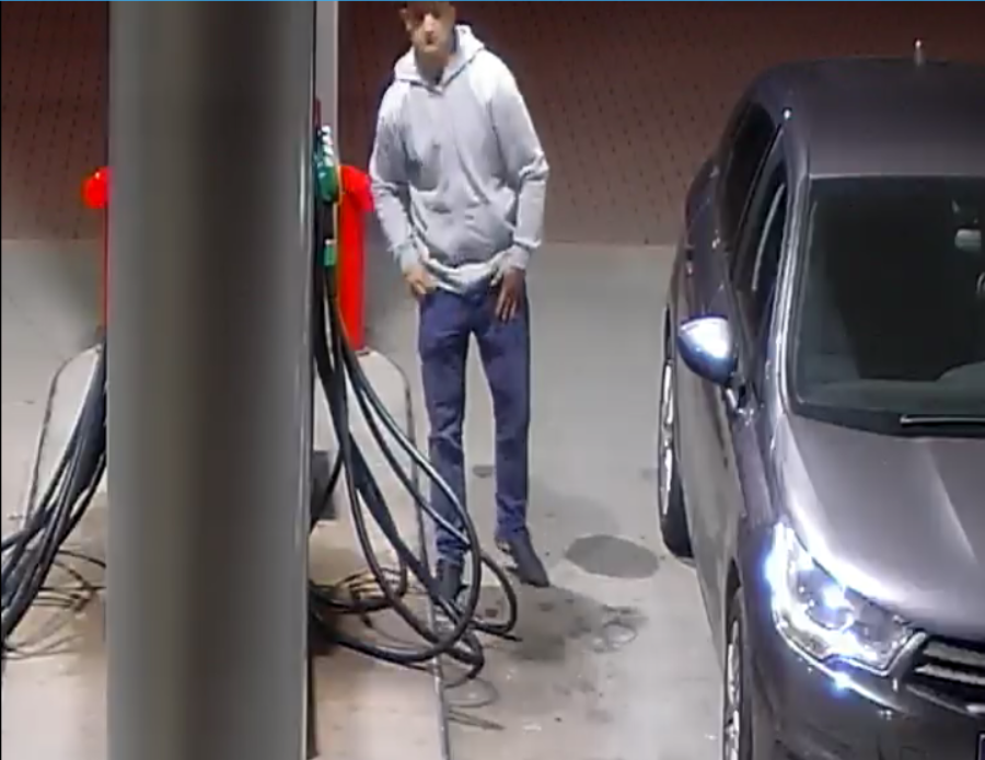 Pomoc w identyfikacji tożsamości osoby ze zdjęcia