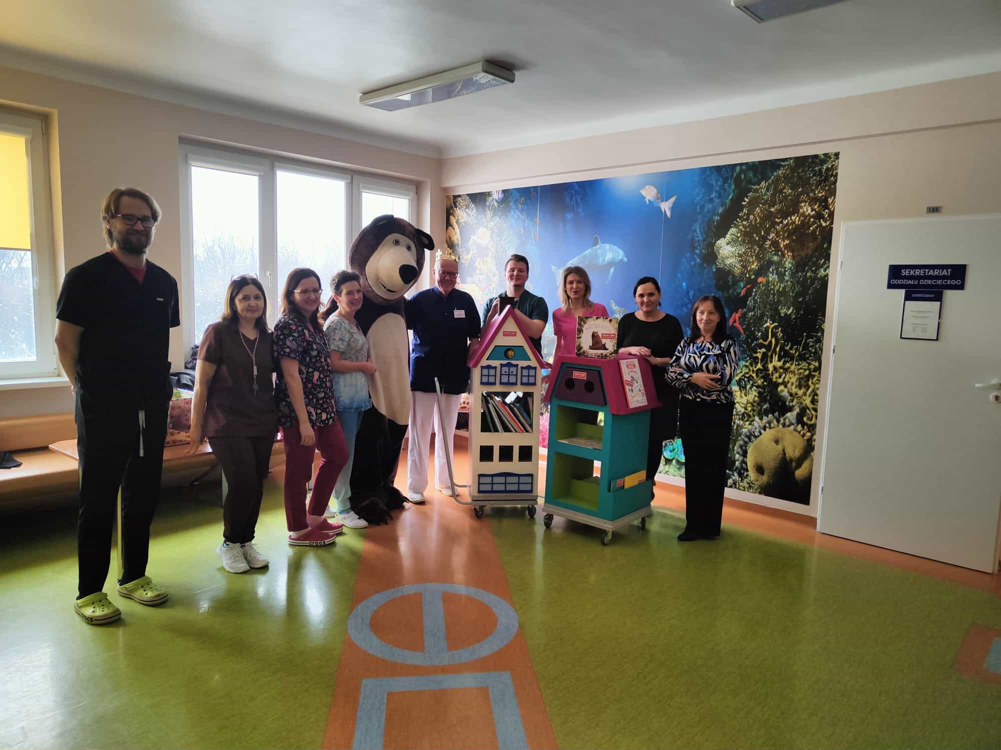 Brzesko. Dzień Pluszowego Misia w szpitalu