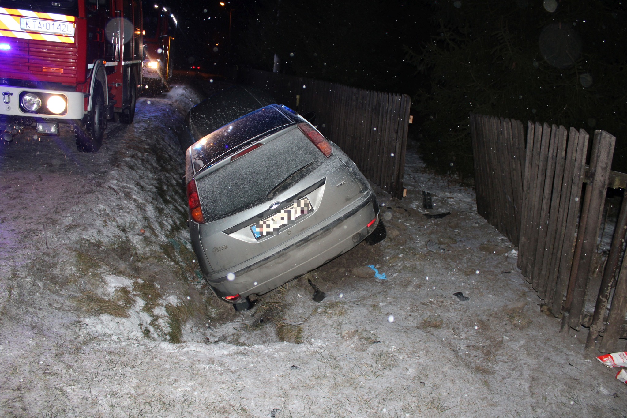Nietrzeźwy kierowca wylądował w rowie – miał blisko promil alkoholu