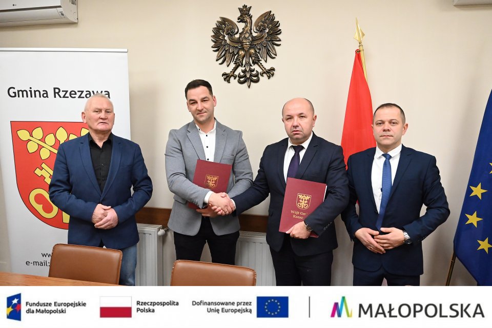 Startuje budowa zbiornika małej retencji w Krzeczowie