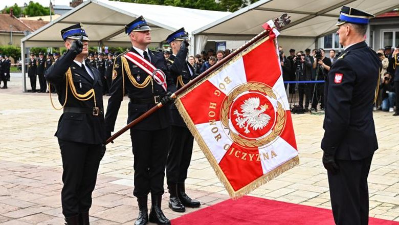 Komenda Powiatowa PSP w Brzesku ogłasza nabór do służby. Poszukiwani przyszli ratownicy-kierowcy