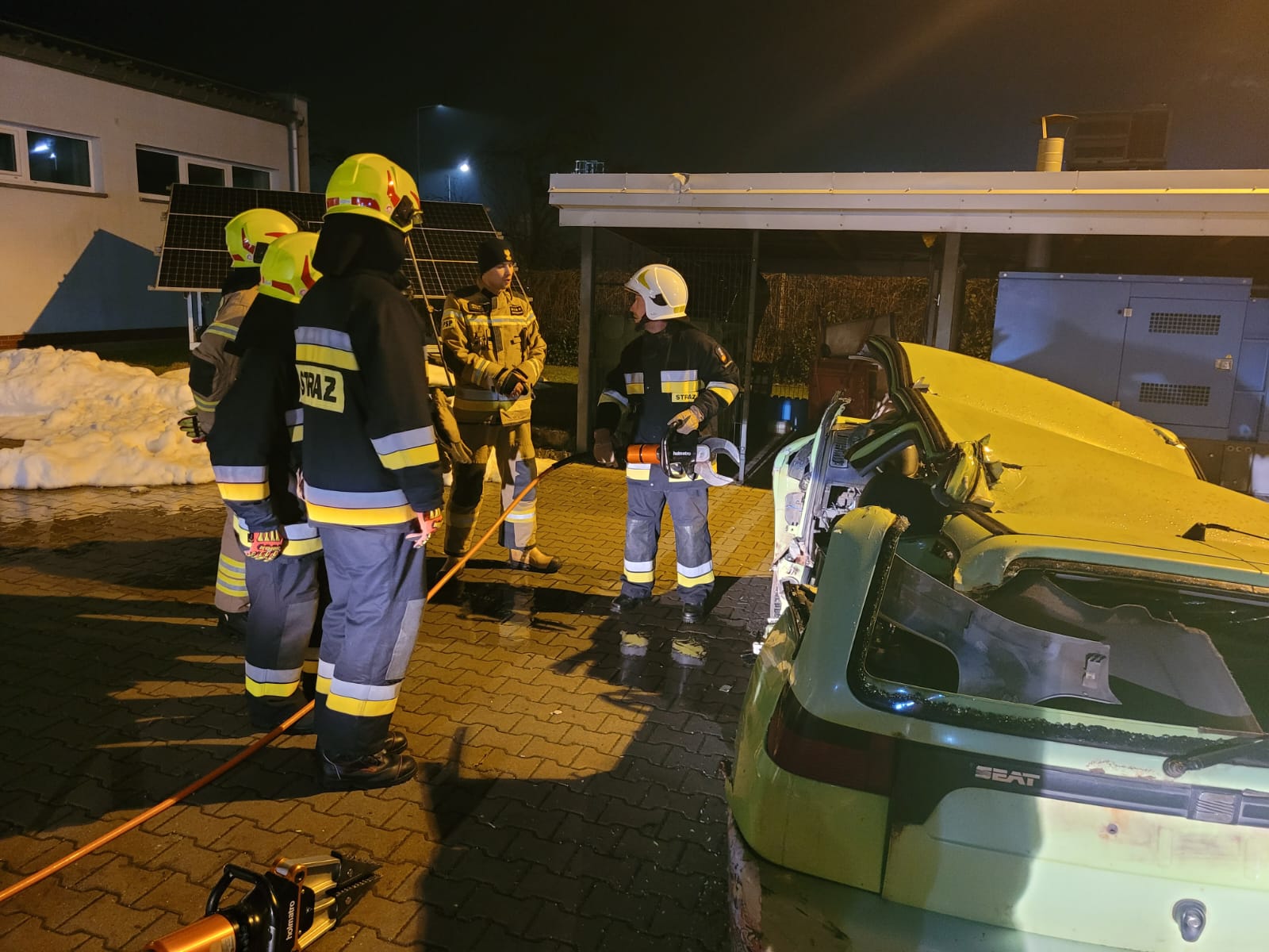 Bochnia. Nowi strażacy ratownicy gotowi do służby. Zakończyły się szkolenia OSP
