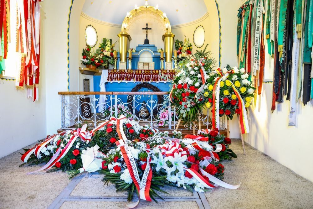 Obchody 152. rocznicy urodzin Wincentego Witosa w Wierzchosławicach / zdjęcia