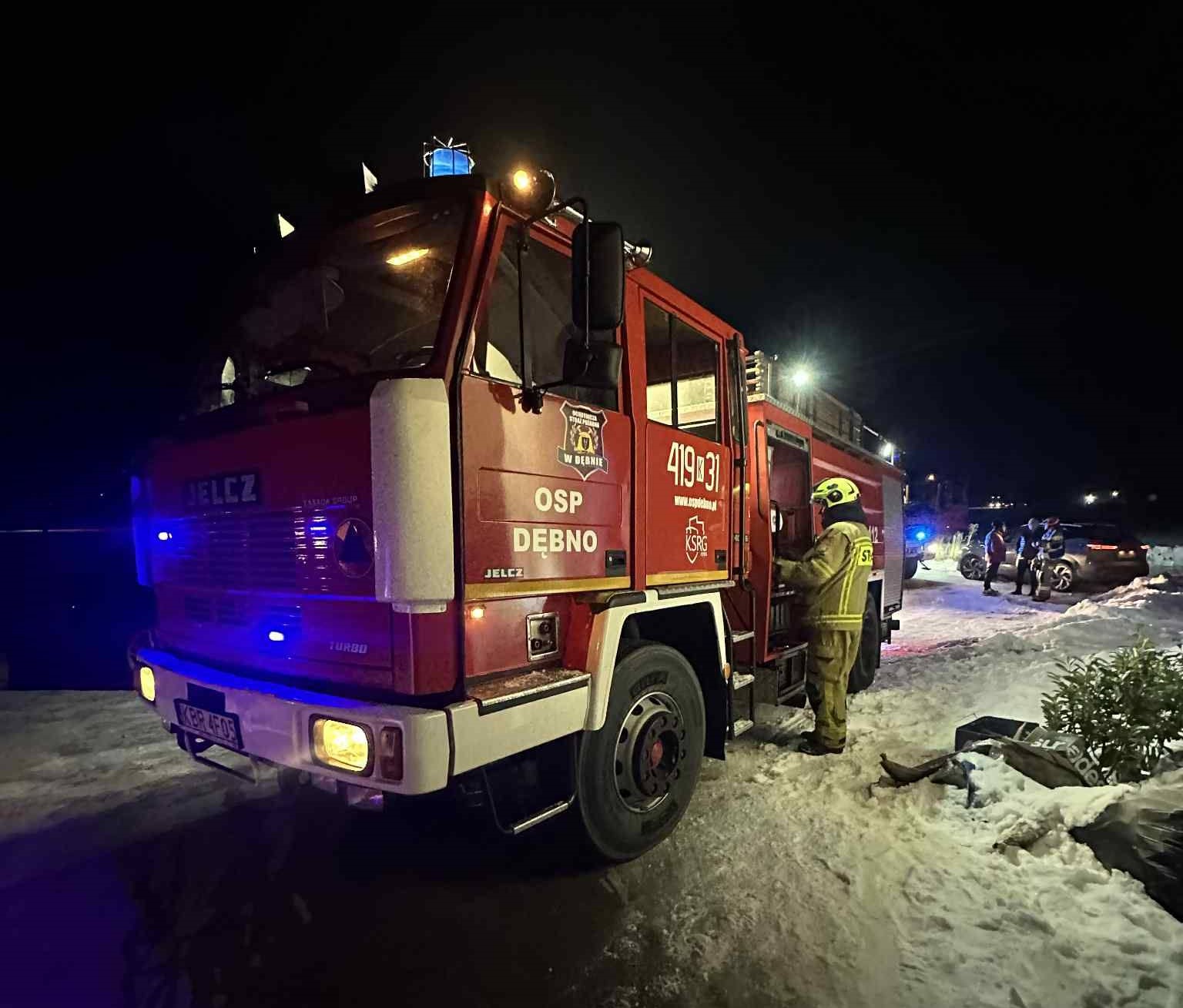 Zwarcie instalacji elektrycznej przyczyną zadymienia domu w Dębnie