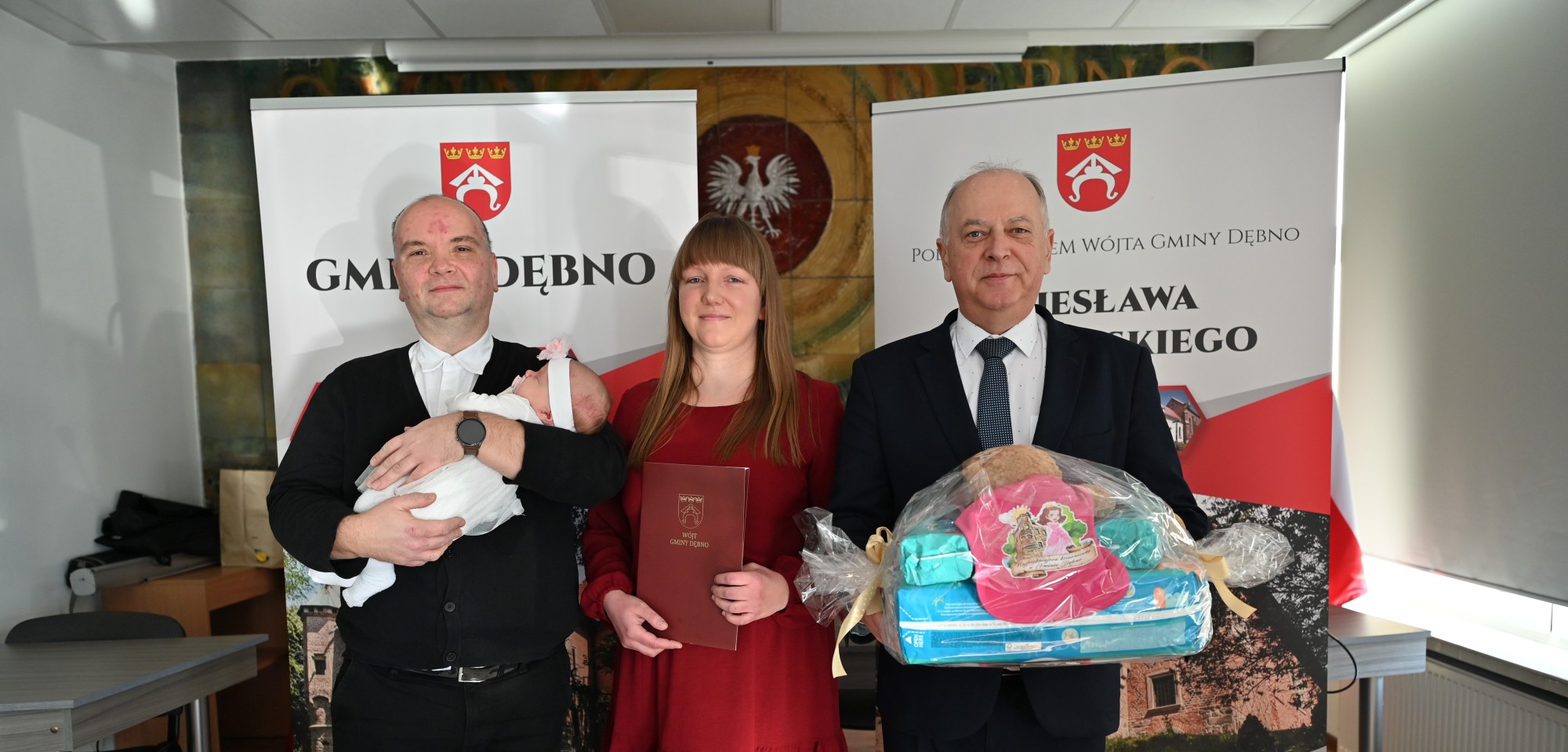 Nowi mieszkańcy Gminy Dębno powitani Dębińską Wyprawką dla Malucha