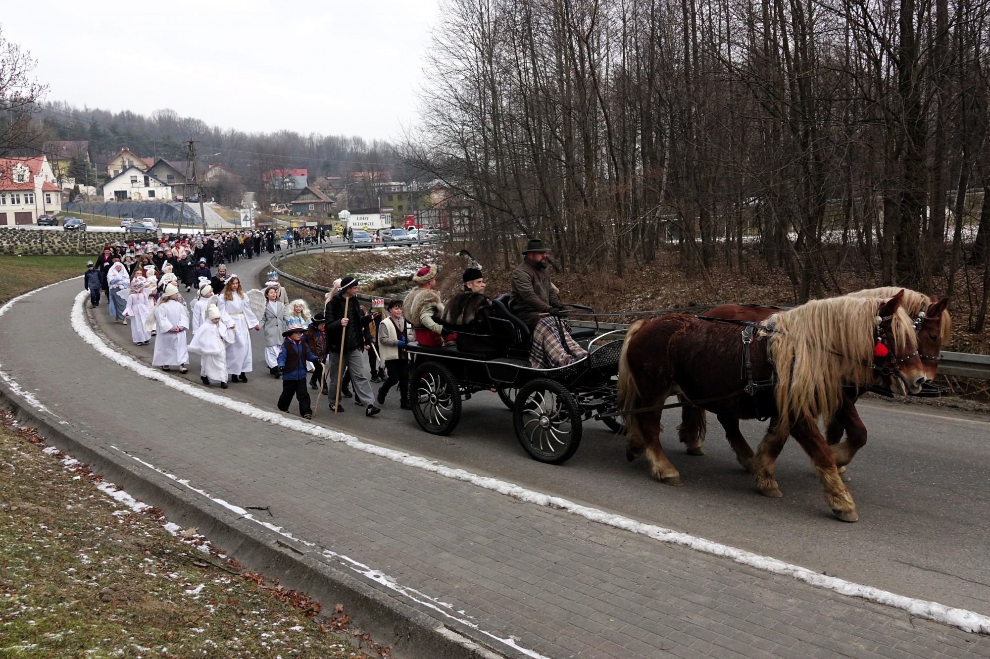 IV Gminny Orszak Trzech Króli w Porąbce Uszewskiej