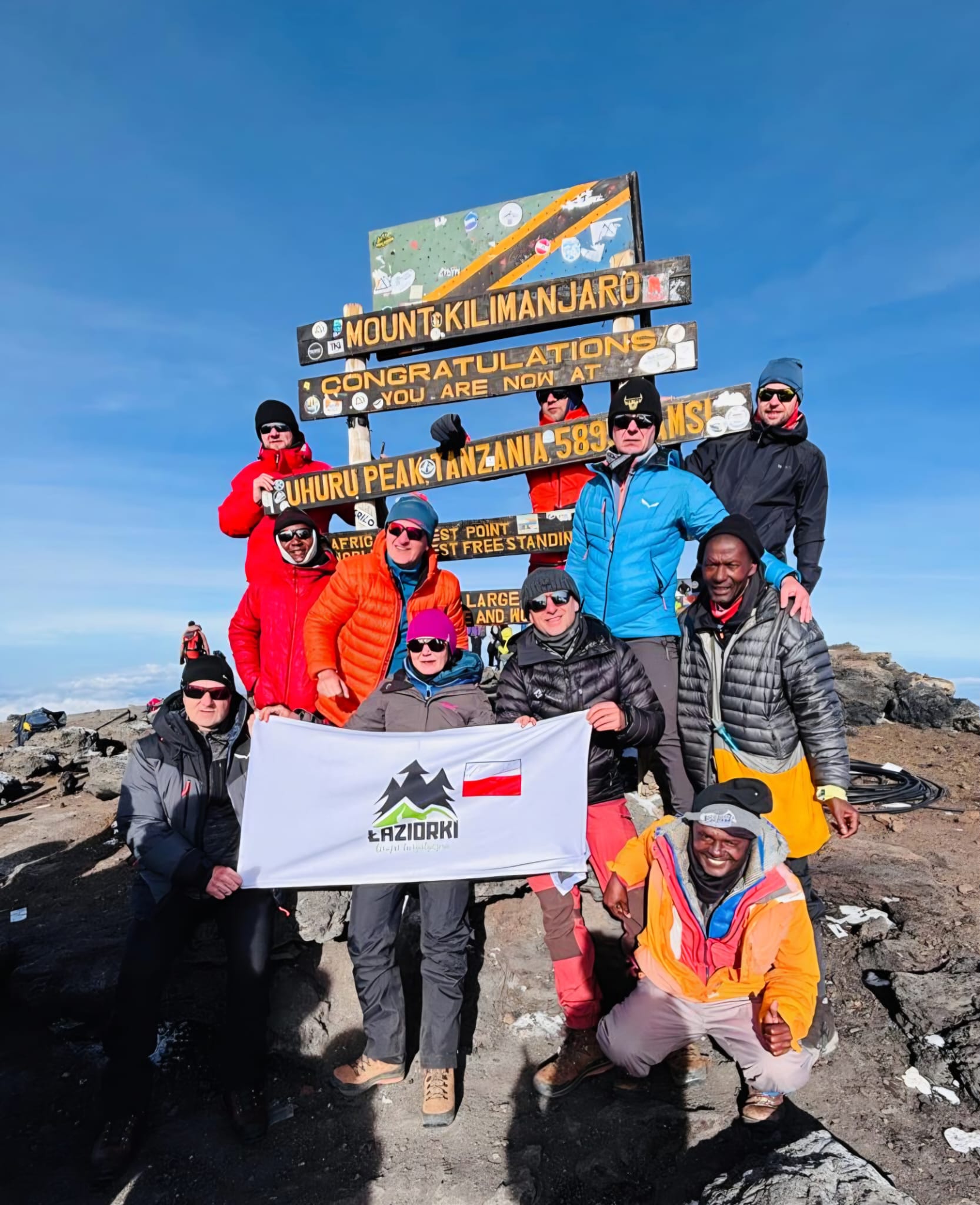 Brzescy „Łaziorkowie” na Dachu Afryki. Zdobyli Kilimandżaro i nie powiedzieli ostatniego słowa
