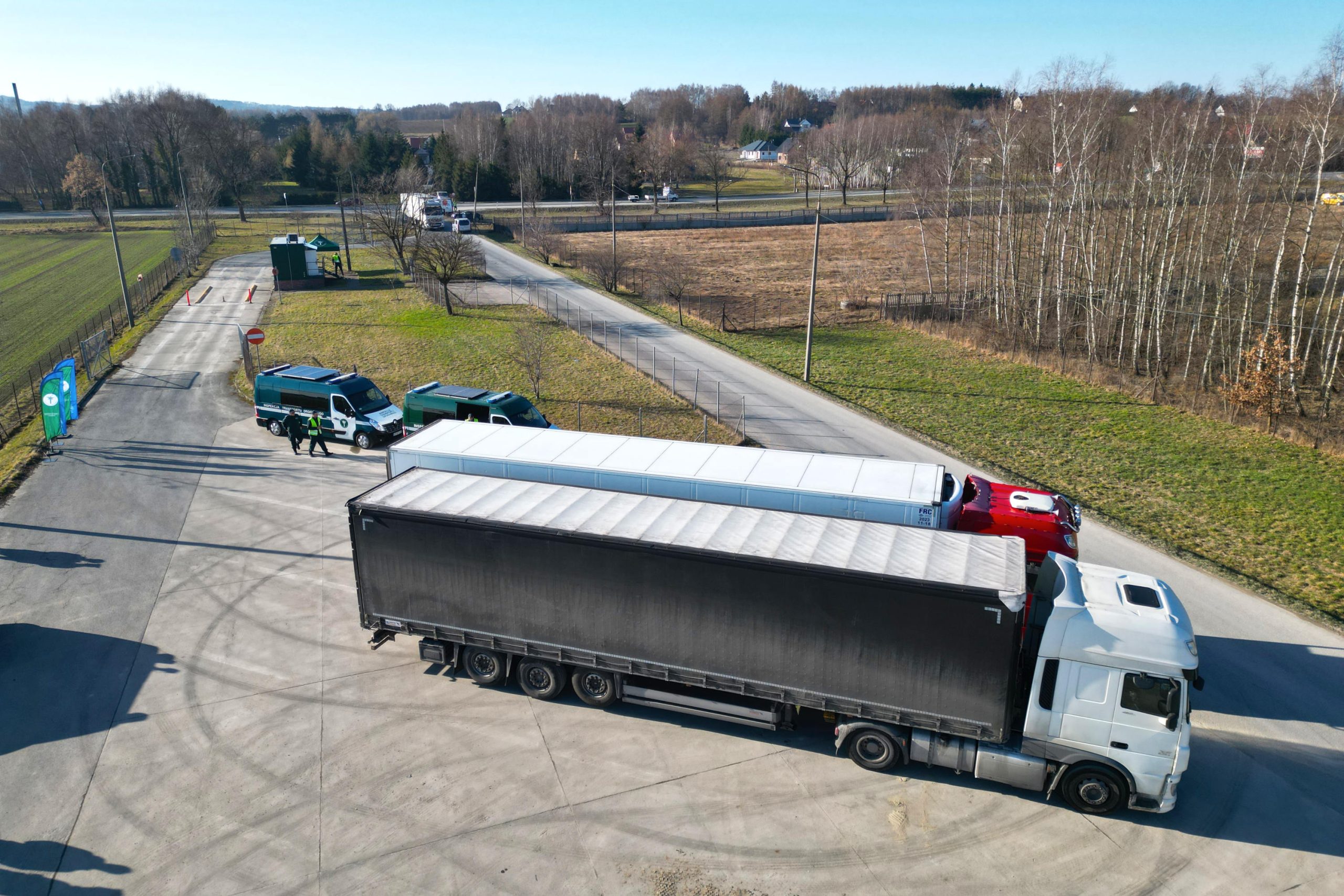 Wola Dębińska. Uruchomienie jednego z najnowocześniejszych w Polsce punktów selektywnej kontroli pojazdów w ruchu / zdjęcia