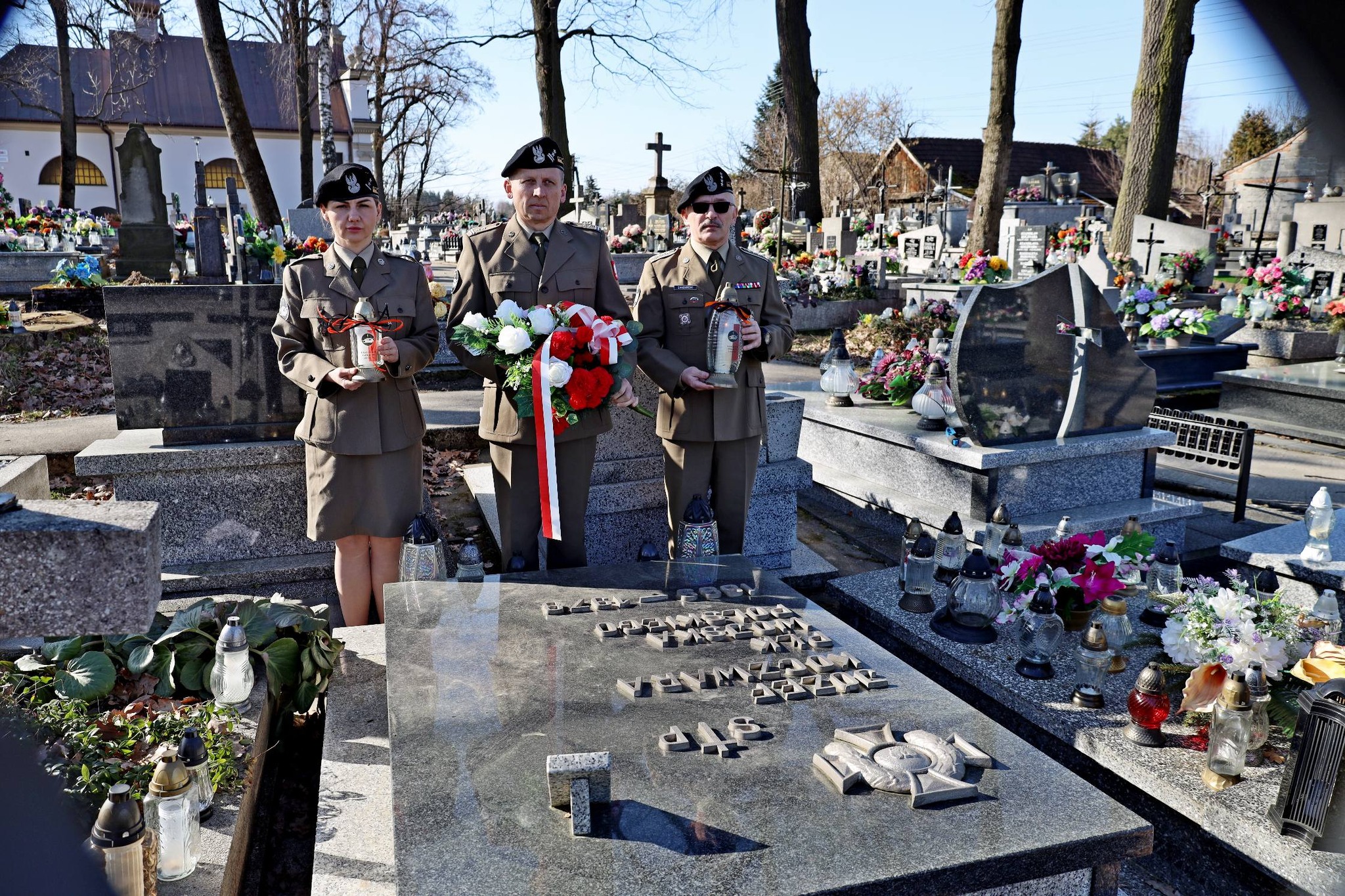 Szczepanów. Czołgiści z Żurawicy oddali hołd patronowi. 137. rocznica urodzin płk. Józefa Koczwary