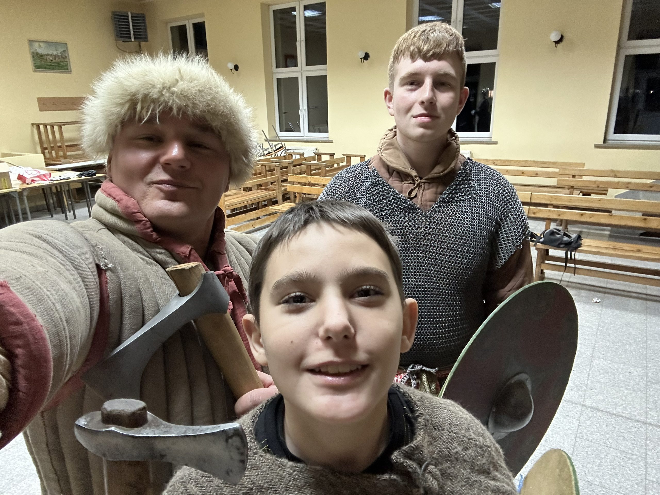 Szczepanów. Woje Św. Stanisława na warcie przy Grobie Pańskim w szczepanowskiej bazylice