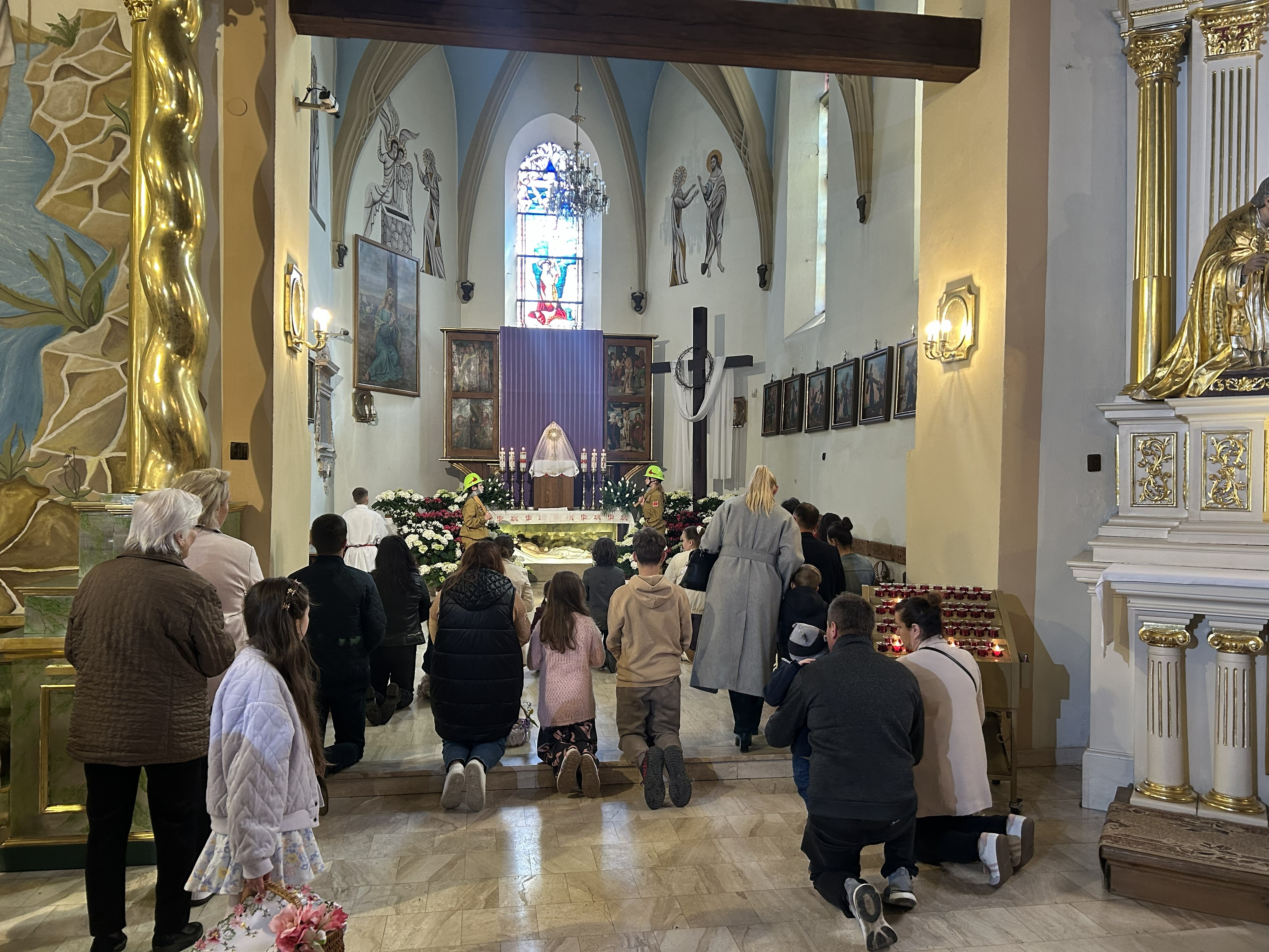 Wielka Sobota – święcenie pokarmów w Szczepanowie