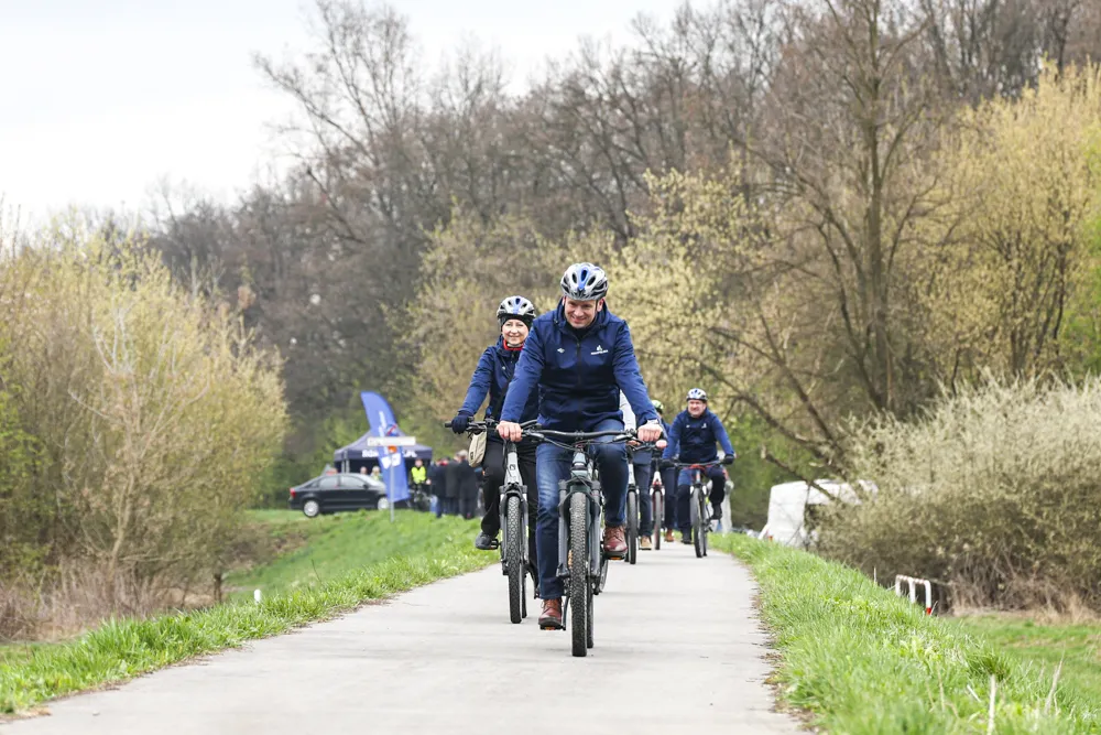 Nowe kilometry dla rowerzystów – VeloSkawa już otwarta!
