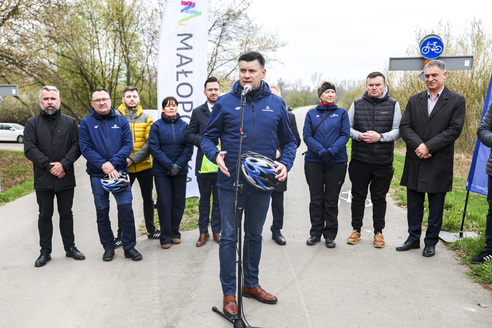 Nowe kilometry dla rowerzystów – VeloSkawa już otwarta!