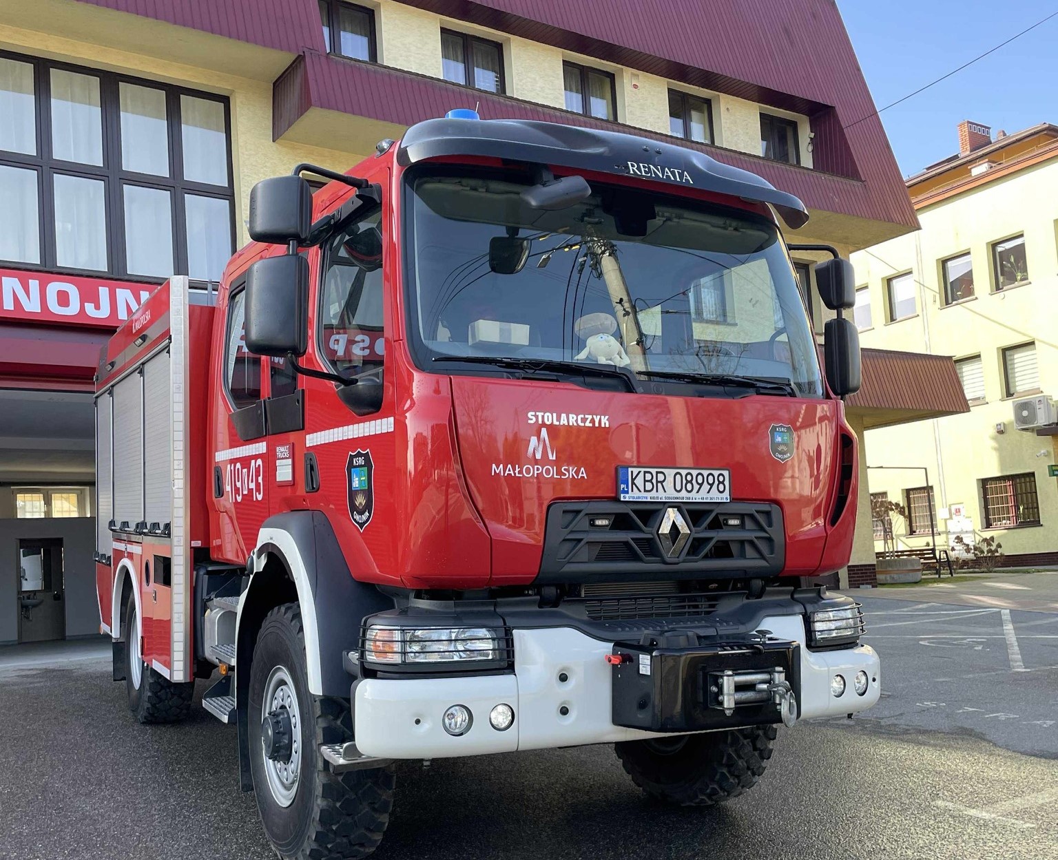 Zderzenie dwóch samochodów na DK75 w Gnojniku. Jedna osoba poszkodowana