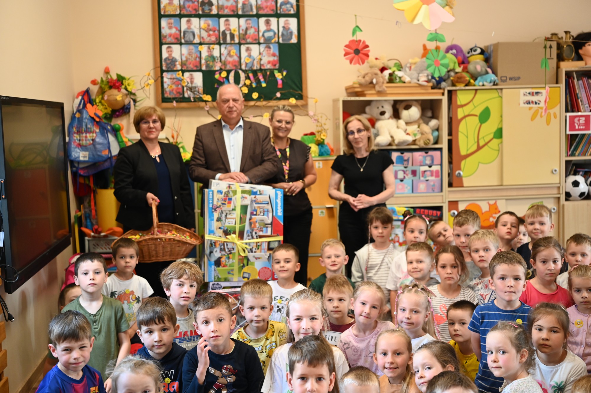 Dzień Dziecka w przedszkolach Gminy Dębno. Były życzenia i prezenty