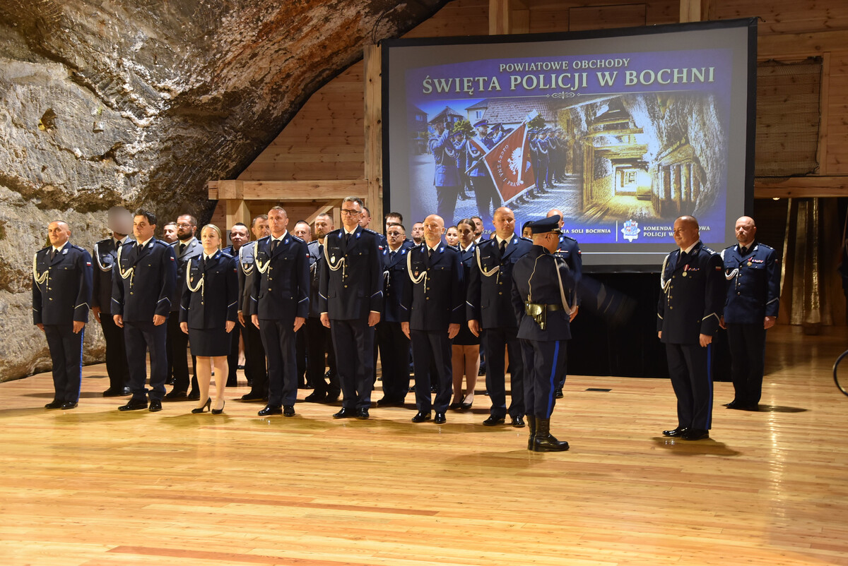 Powiatowe obchody Święta Policji w Bochni / zdjęcia