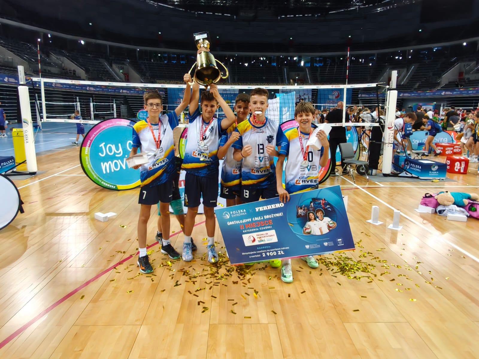 Srebrny medal dla UKS Volley Brzesko! Są wicemistrzami Polski