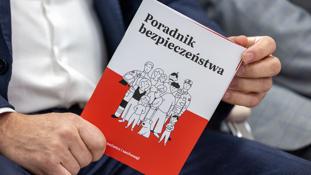 Alert RCB z poradnikiem bezpieczeństwa. Rządowa strona nie wytrzymała zainteresowania