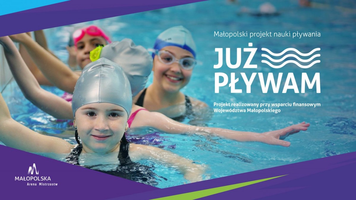 Uczniowie z terenu Gminy Dębno rozpoczynają zajęcia w ramach projektu „Już pływam„