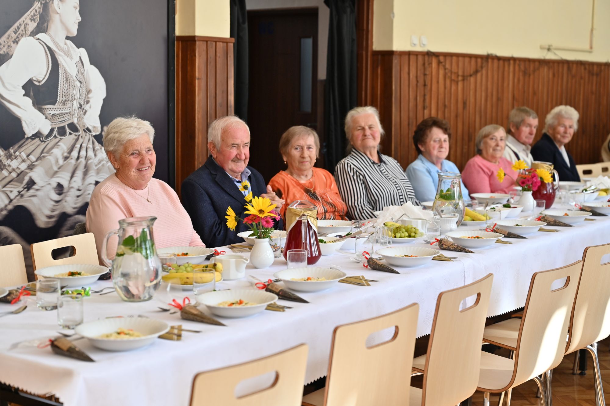 Łoniowa uczciła swoich seniorów – wyjątkowe spotkanie pełne życzliwości i ciepła